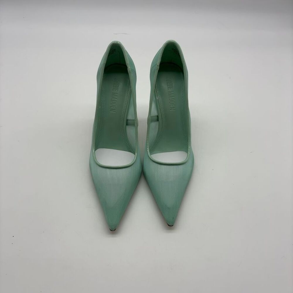 Steve Madden Mint Green Pointed Toe Pumps